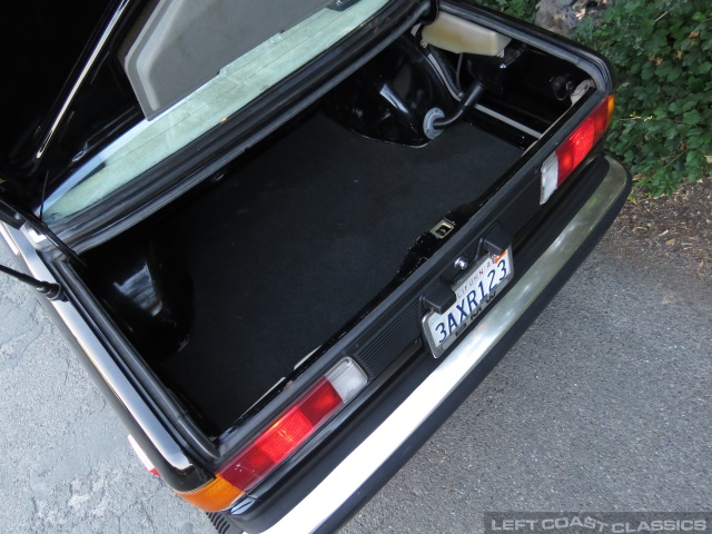 1983-bmw-320is-082.jpg