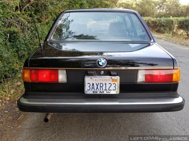 1983-bmw-320is-131.jpg