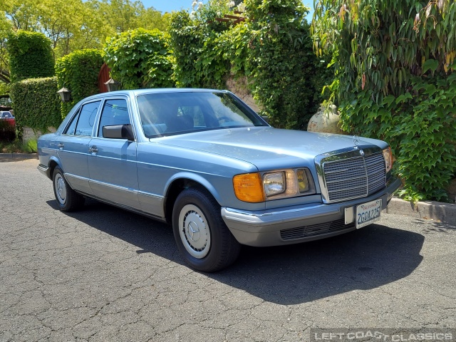 1984-mercedes-benz-380se-020.jpg