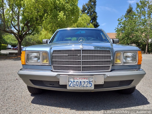 1984-mercedes-benz-380se-164.jpg