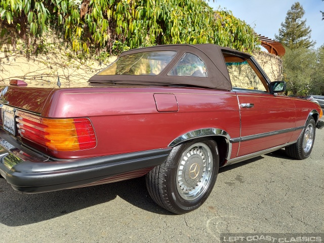 1985-mercedes-benz-380sl-090.jpg