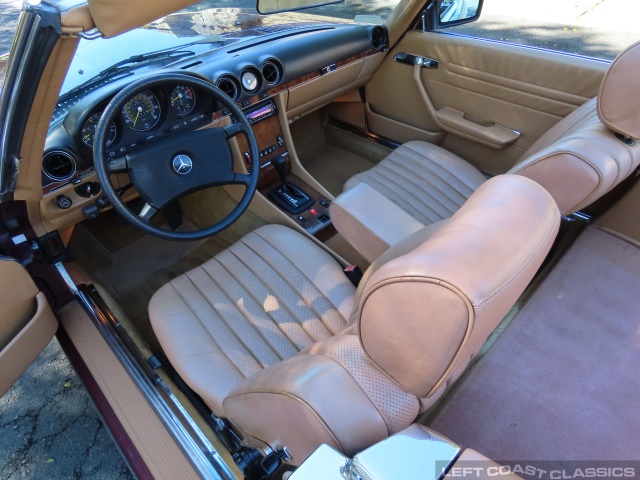 1985-mercedes-benz-380sl-108.jpg