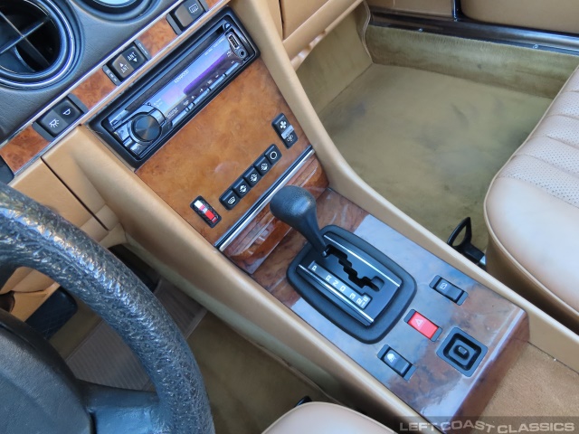 1985-mercedes-benz-380sl-115.jpg