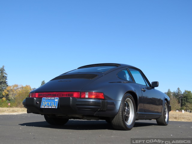 1986-porsche-911-coupe-022.jpg