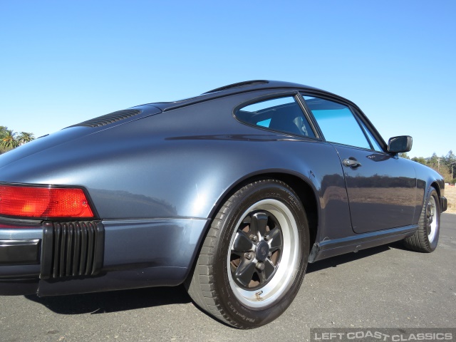 1986-porsche-911-coupe-070.jpg