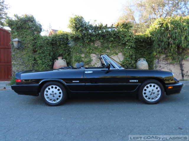 1987-alfa-romeo-spider-039.jpg