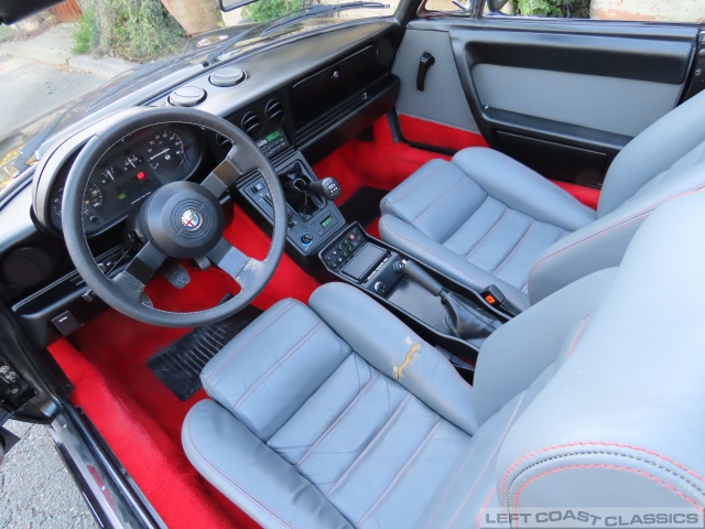 1987-alfa-romeo-spider-128.jpg