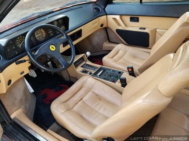 1987-ferrari-mondial-097.jpg