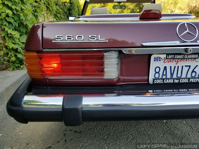 1987-mercedes-benz-560sl-081.jpg