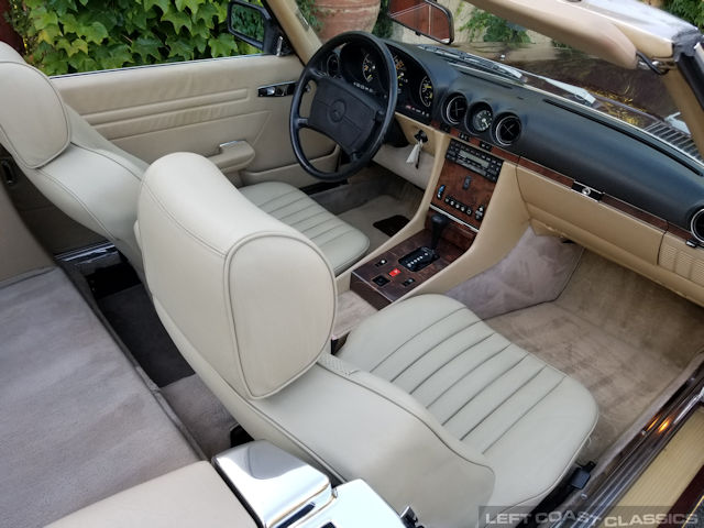 1987-mercedes-benz-560sl-123.jpg