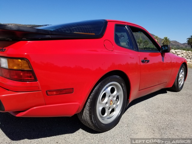 1987-porsche-944-turbo-064.jpg