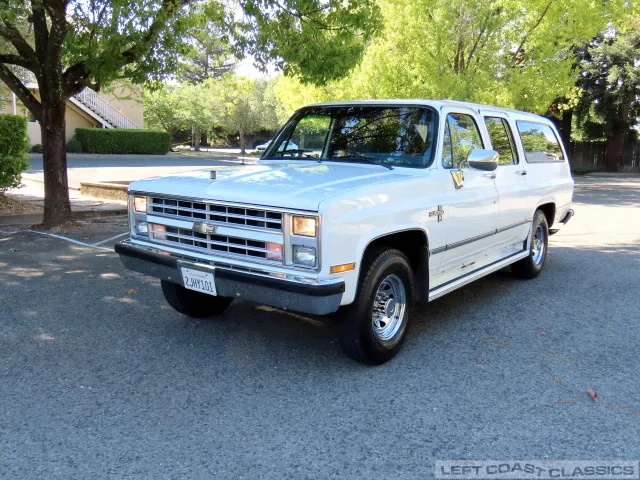 1988 Chevrolet Suburban Silverado Slide Show