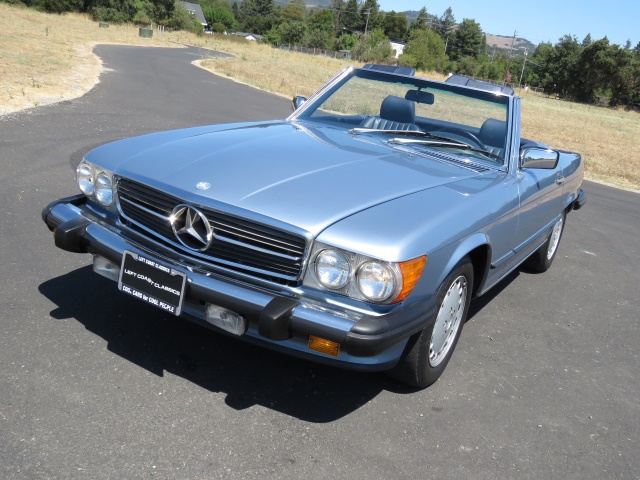 1988-mercedes-benz-560sl-005.jpg