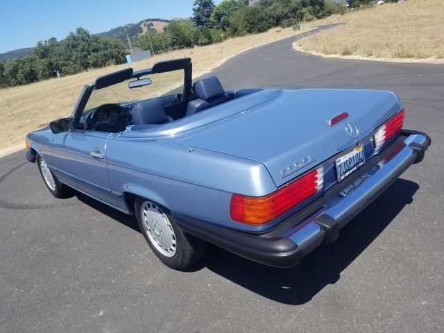 1988-mercedes-benz-560sl-019.jpg