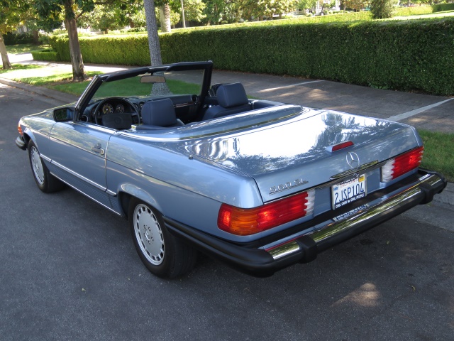 1988-mercedes-benz-560sl-023.jpg