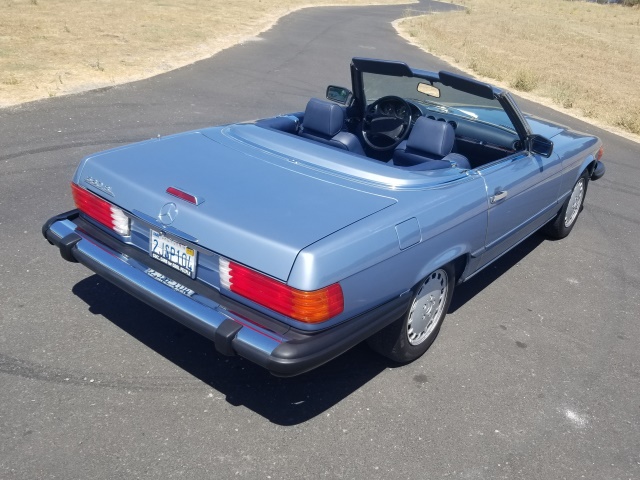 1988-mercedes-benz-560sl-032.jpg