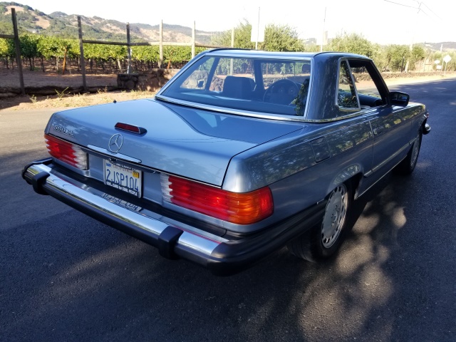 1988-mercedes-benz-560sl-034.jpg