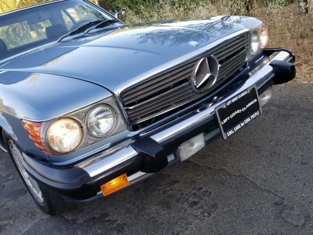 1988-mercedes-benz-560sl-052.jpg