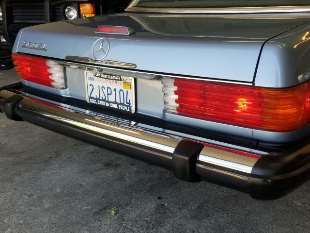 1988-mercedes-benz-560sl-058.jpg