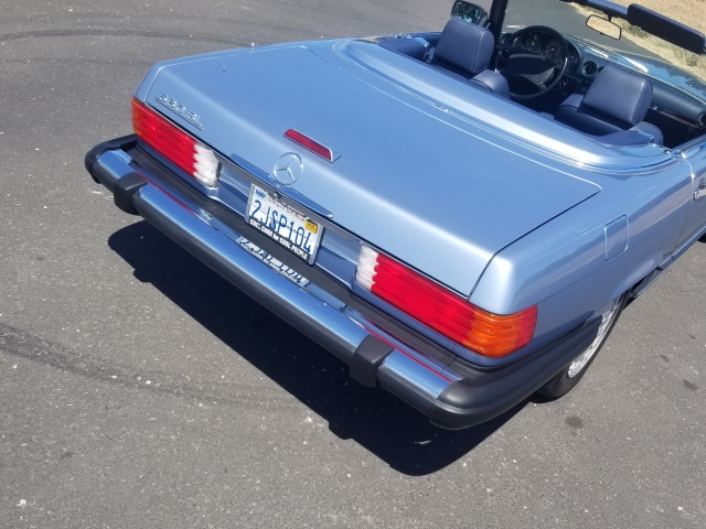 1988-mercedes-benz-560sl-146.jpg