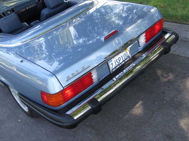 1988-mercedes-benz-560sl-162.jpg