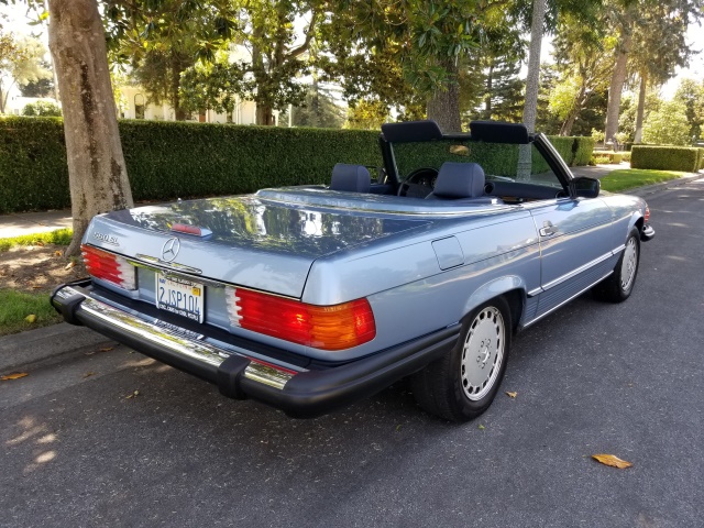 1988-mercedes-benz-560sl-276.jpg