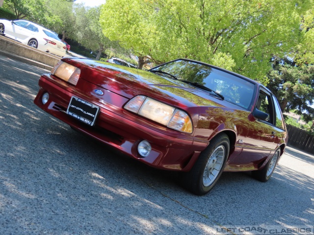 1989-ford-mustang-gt-004.jpg