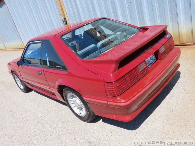 1989-ford-mustang-gt-016.jpg