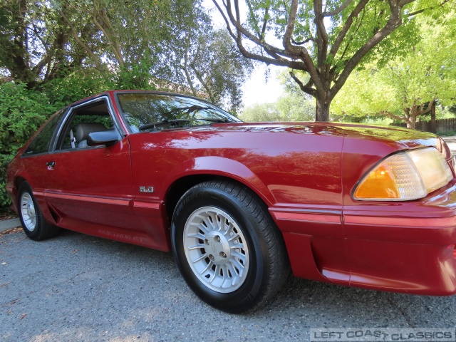 1989-ford-mustang-gt-058.jpg