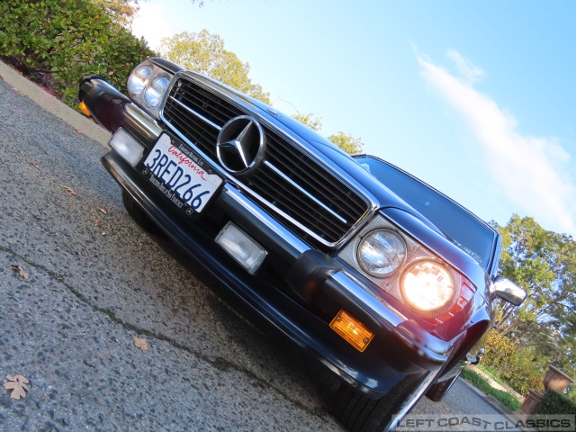 1989-mercedes-benz-560sl-060.jpg