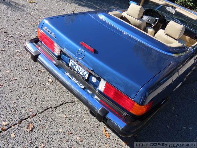 1989-mercedes-benz-560sl-117.jpg