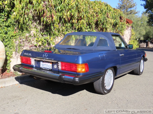 1989-mercedes-benz-560sl-272.jpg