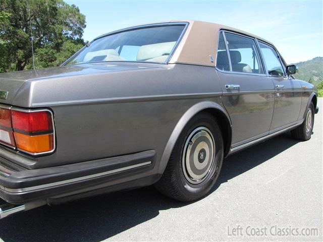 1989-rolls-royce-silver-spur-028.jpg