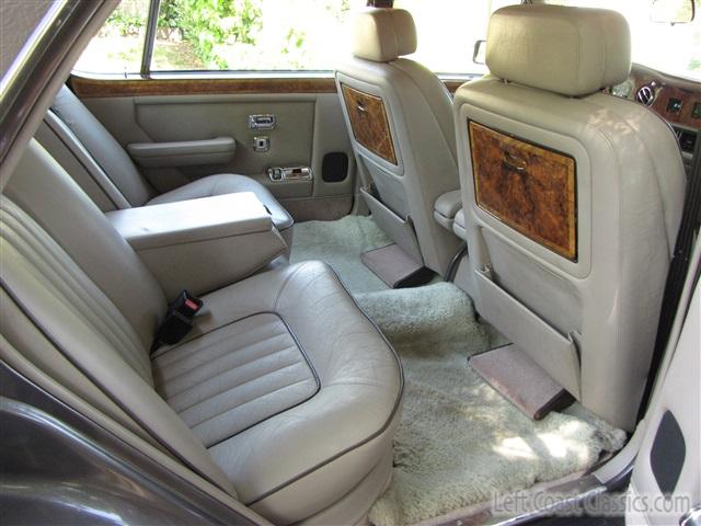 1989-rolls-royce-silver-spur-092.jpg