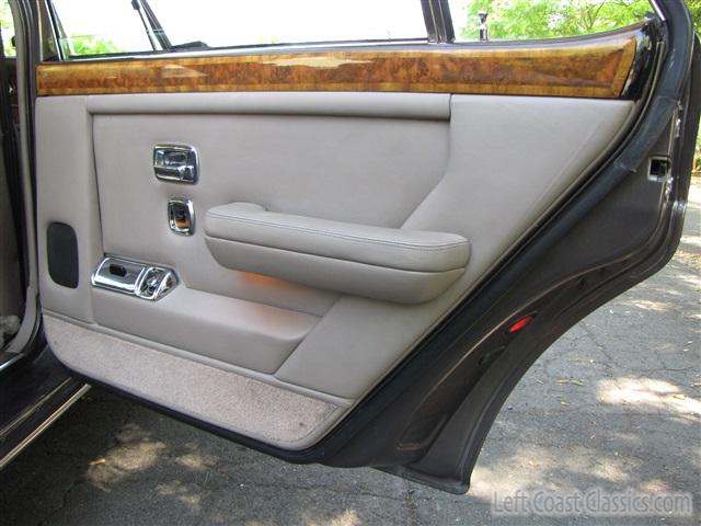 1989-rolls-royce-silver-spur-096.jpg