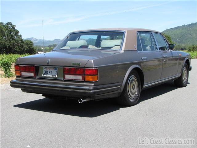 1989-rolls-royce-silver-spur-147.jpg