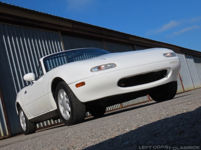 1990-mazda-miata-038.jpg