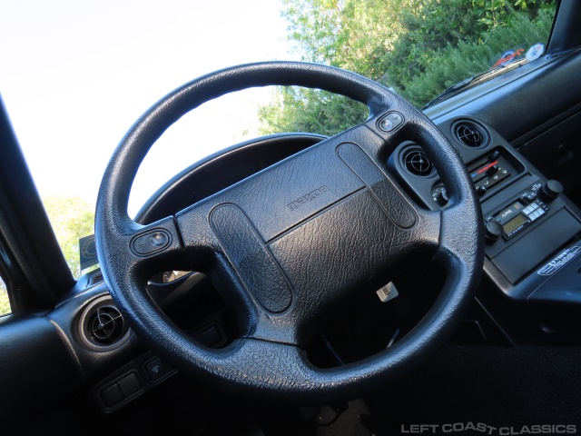 1990-mazda-miata-090.jpg