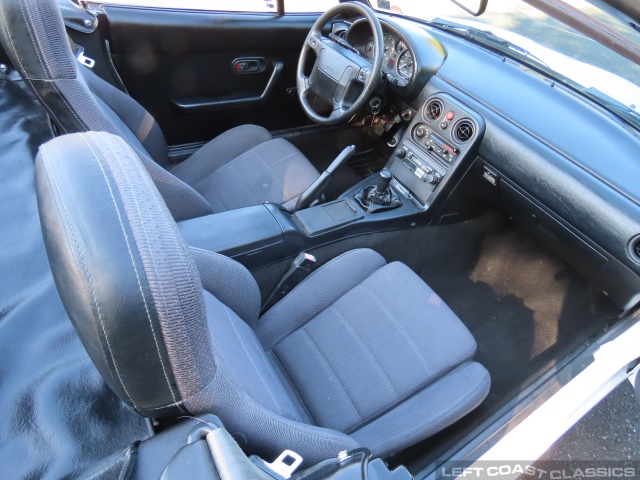 1990-mazda-miata-124.jpg