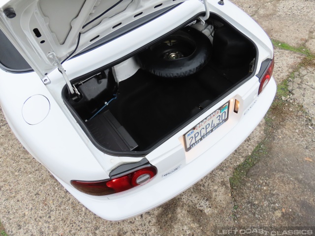 1990-mazda-miata-132.jpg