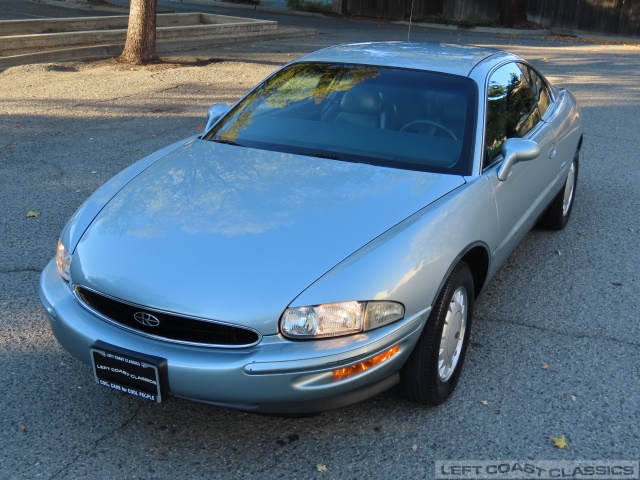 1995-buick-riviera-004.jpg