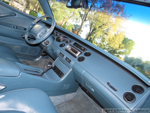 1995-buick-riviera-084.jpg