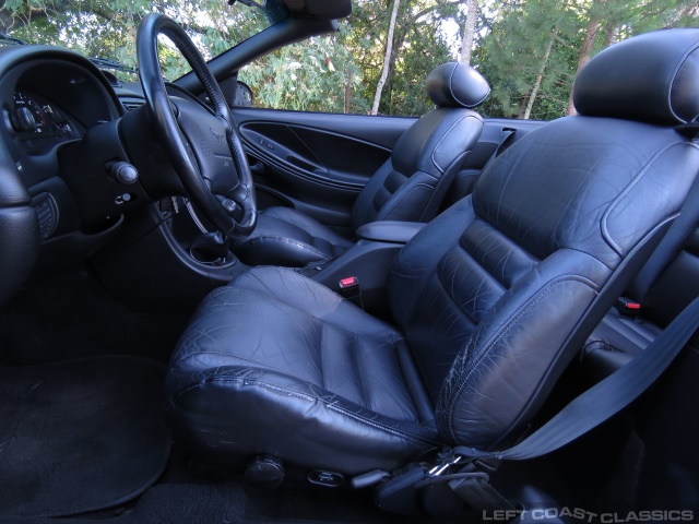 1995-ford-mustang-gt-convertible-100.jpg