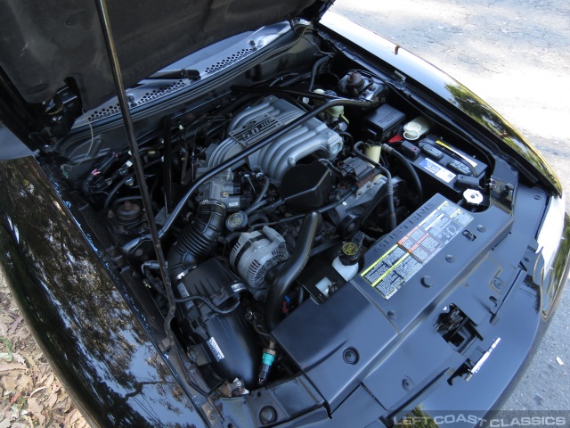 1995-ford-mustang-gt-convertible-133.jpg