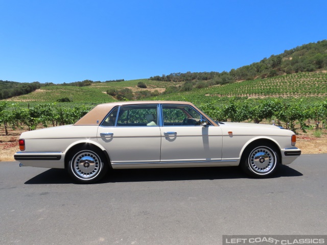 1996-rolls-royce-silver-spur-iii-032.jpg