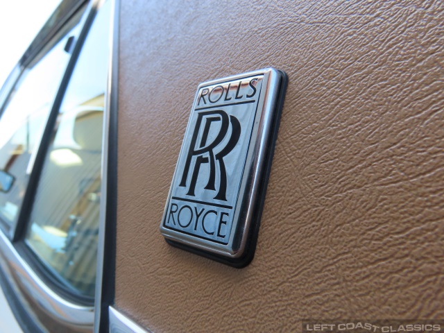 1996-rolls-royce-silver-spur-iii-085.jpg