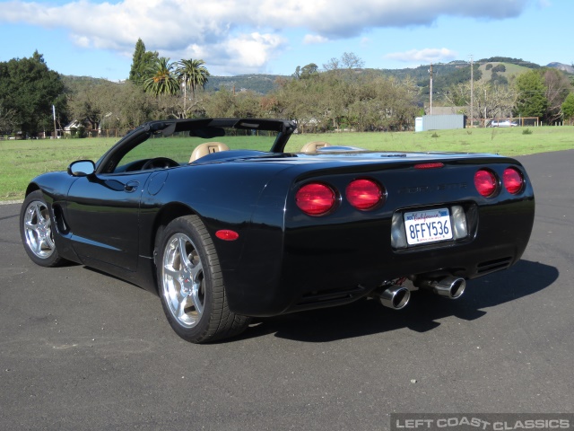 2002-corvette-c5-convertible-028.jpg