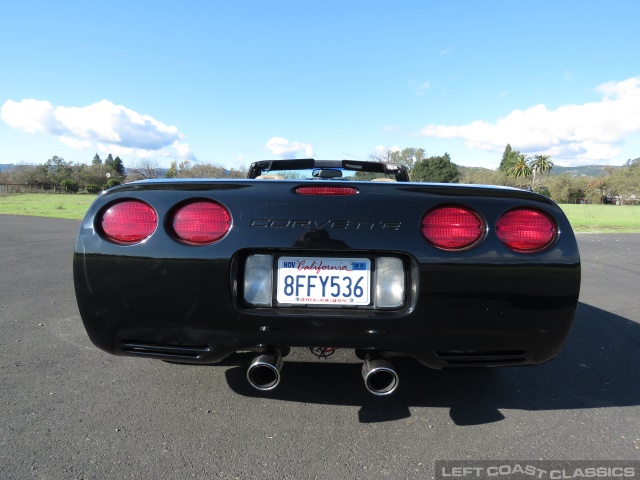 2002-corvette-c5-convertible-033.jpg