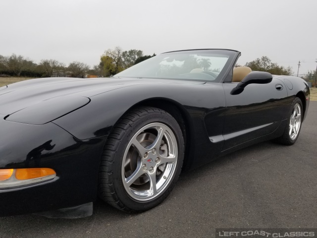 2002-corvette-c5-convertible-078.jpg