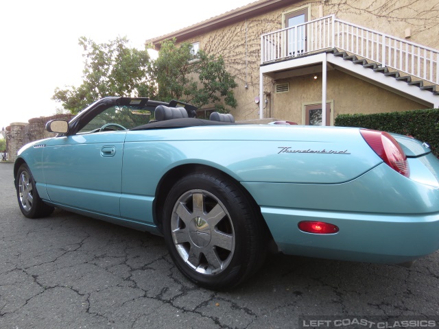 2002-ford-thunderbird-060.jpg